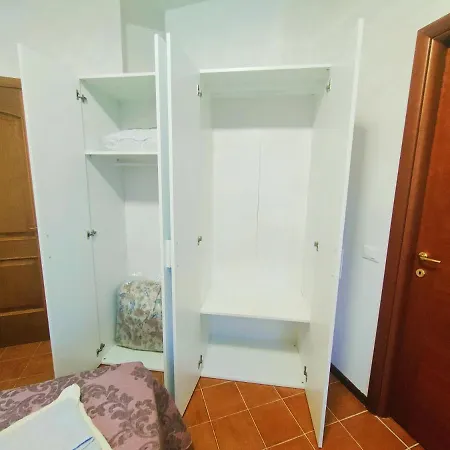 Sanja Guest house *
